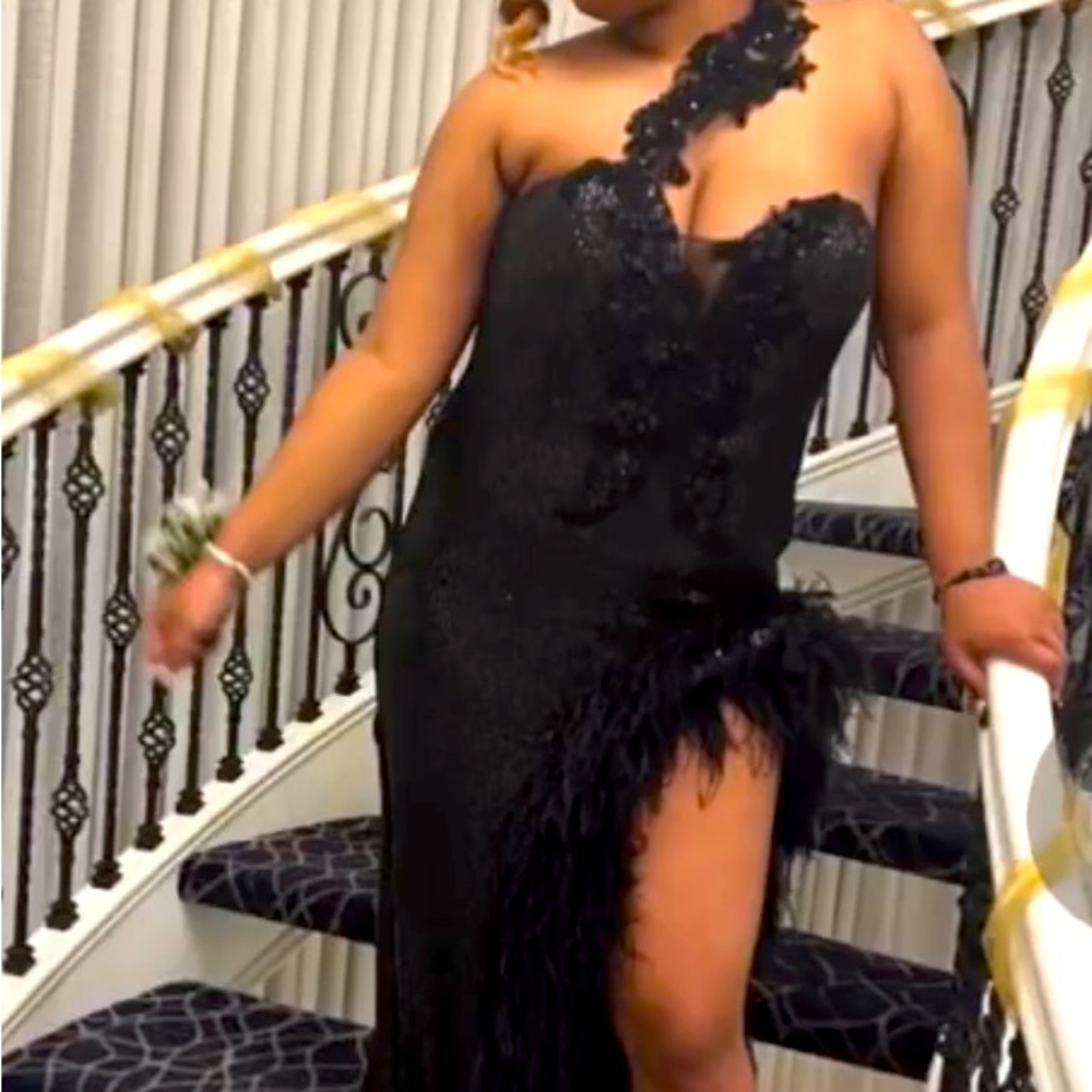 Black Prom Dress